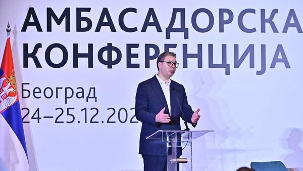 Вучић поручио српским амбасадорима: Косово и Метохија је било и биће Србија и око тога нема расправе