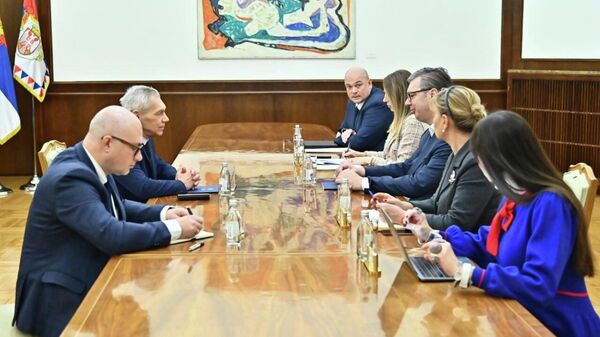 Србија остаје окренута дијалогу са свим  партнерима: Вучић након састанка са Боцан-Харченком