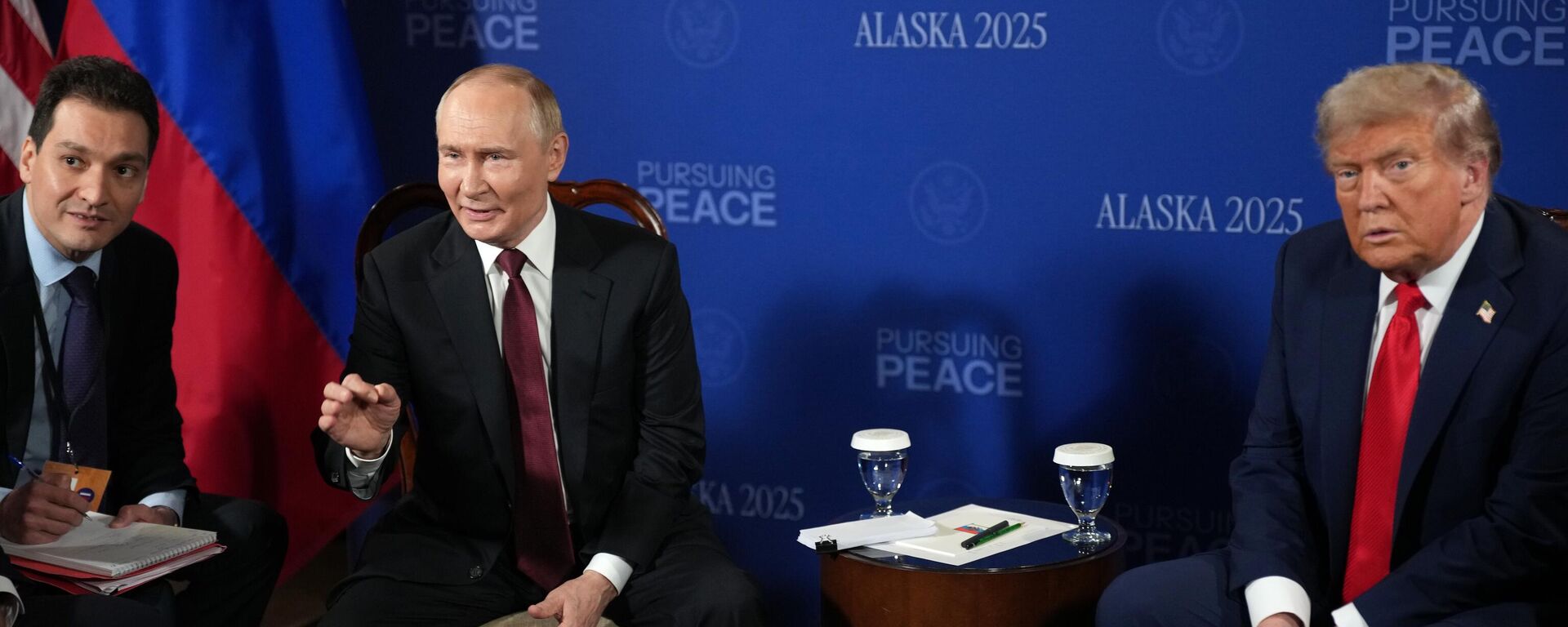 Sammit prezidentov SŠA i Rossii Donalьda Trampa i Vladimira Putina - Sputnik Srbija, 1920, 29.12.2025