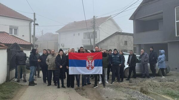 Srbi sa Kosova i Metohije na dan glasanja. - Sputnik Srbija