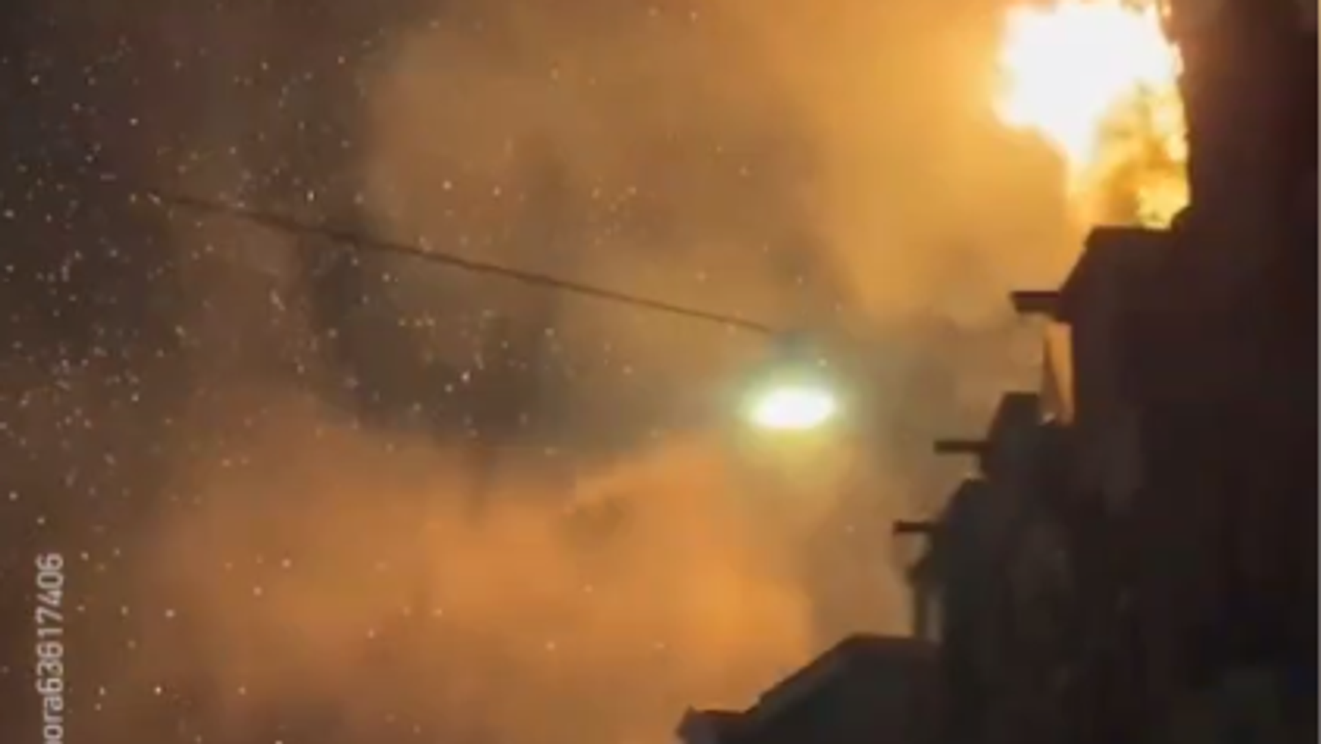 Изгорела црква у Амстердаму стара 154 године - Sputnik Србија, 1920, 01.01.2026