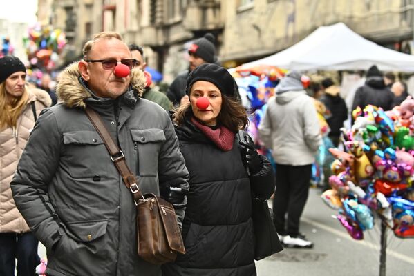 Манифестација има за циљ окупљање заједнице и подршку хуманитарним циљевима кроз разноврстан програм за све генерације. - Sputnik Србија