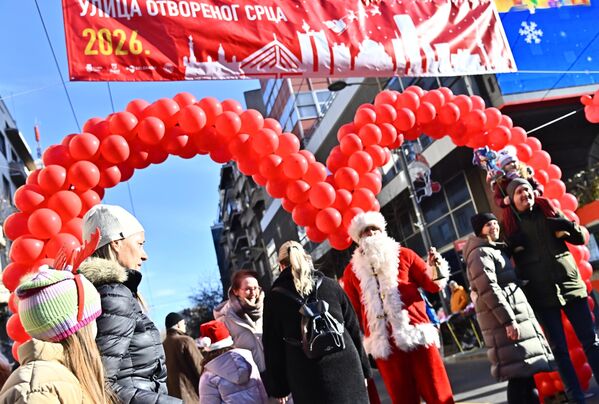 Традиционална манифестација "Улица отвореног срца" окупила је првог дана нове 2026. године велики број грађана у центру престонице - Sputnik Србија