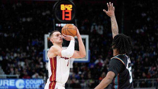 Никола Јовић - Sputnik Србија