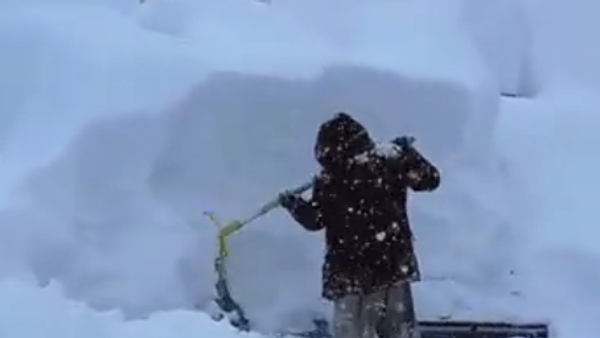 Turska zavejana snegom - nanosi dostižu visinu preko jednog metra - Sputnik Srbija