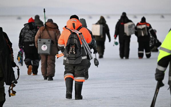 Vladivostok, mesto održavanja ovog festivala, je jedini veliki grad na ruskom Dalekom istoku koji ima stalnu vezu sa celim svetom putem železnice. - Sputnik Srbija