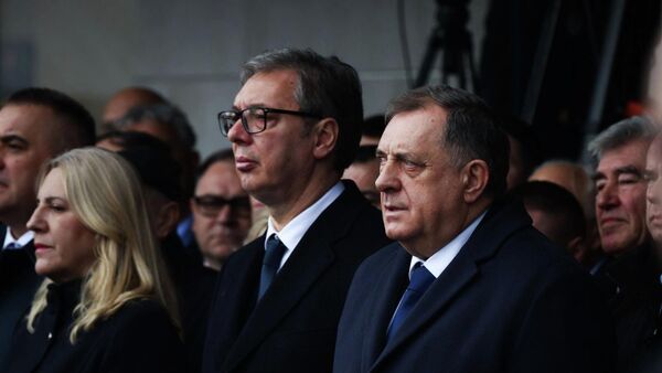 Željka Cvijanović, Aleksandar Vučić, Milorad Dodik - Sputnik Srbija