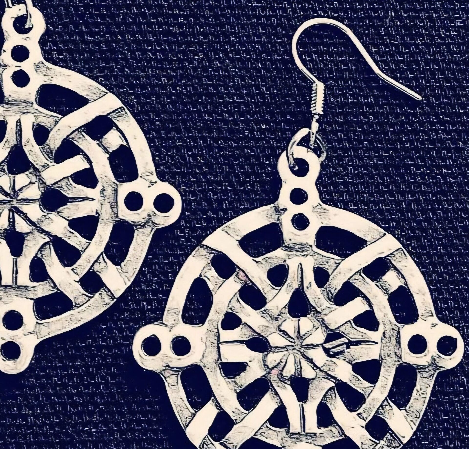 Lepota srpske srednjevekovne umetnosti može se nositi i kao ukras na ušima - Sputnik Srbija, 1920, 11.01.2026