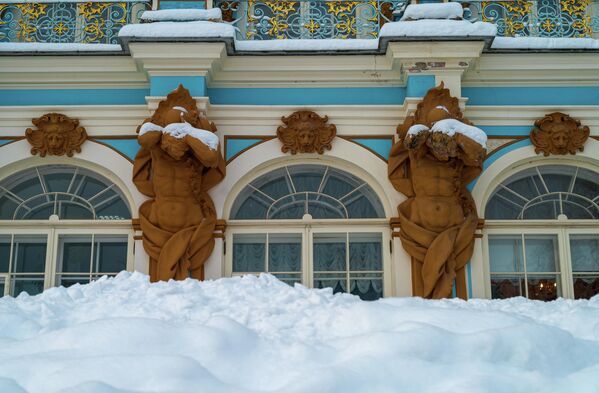 Dvorski kompleksi Carskog Sela i grada Puškina su zaštićeni od strane UNESKO-a kao deo istorijskog centra Sankt Peterburga i njegove okoline. - Sputnik Srbija