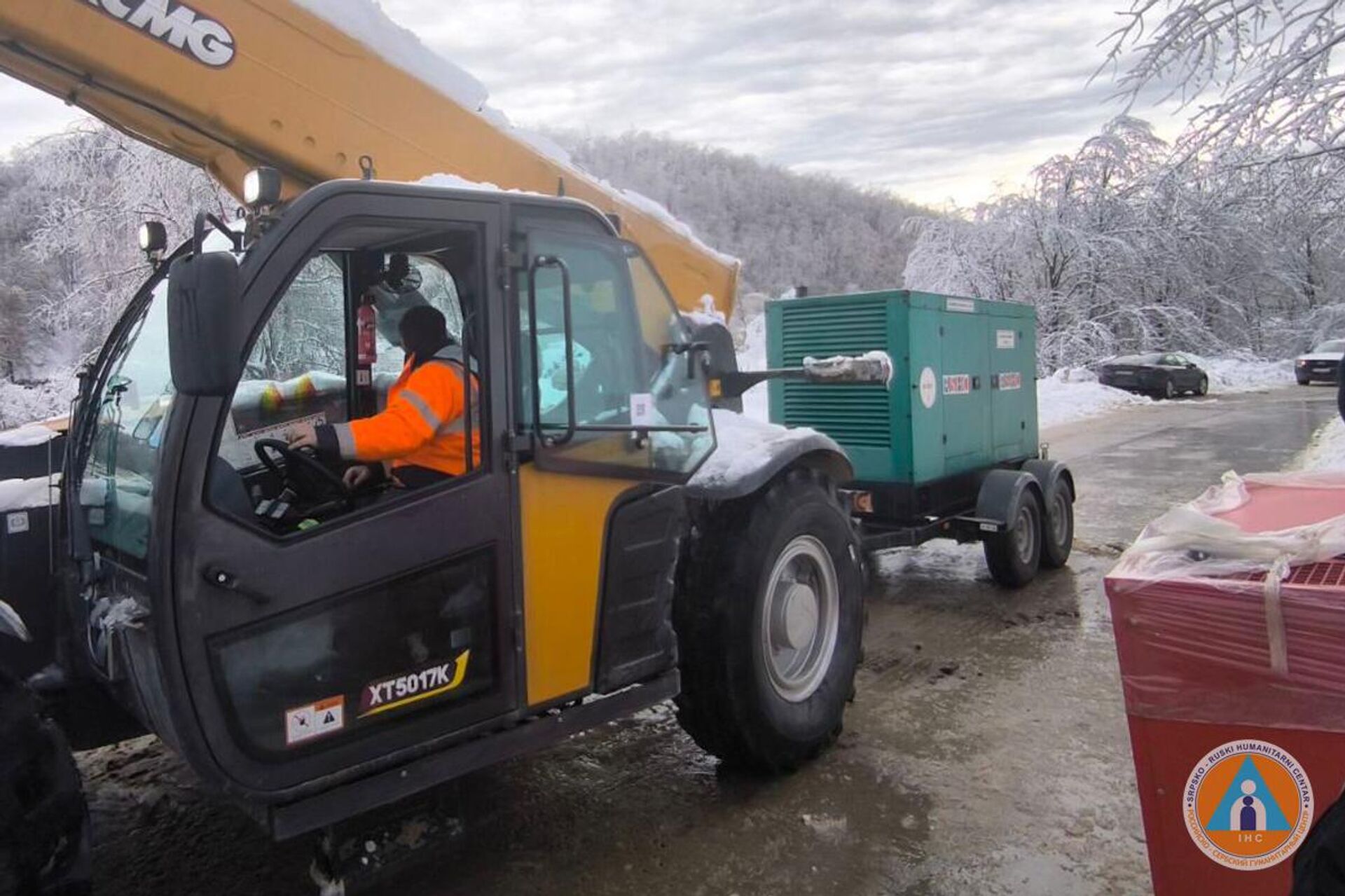 Агрегати су из Ниш стигли и до најугрођенијих села Влаоле и Лесково - Sputnik Србија, 1920, 13.01.2026