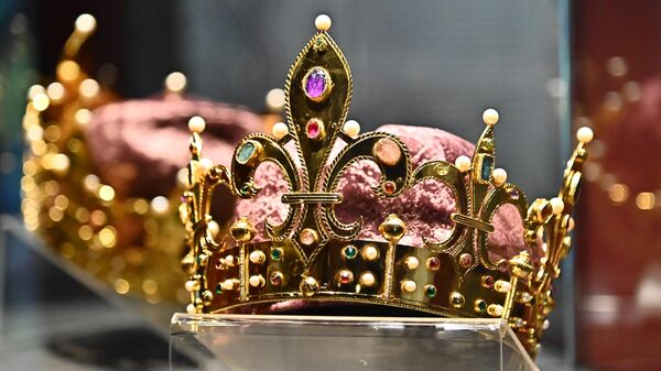 Реконструкцију могућег изгледа круне краља Твртка I Котроманића - Sputnik Србија