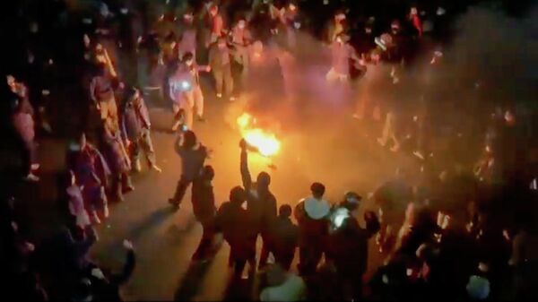 Протестующие в Тегеране, Иран - Sputnik Србија