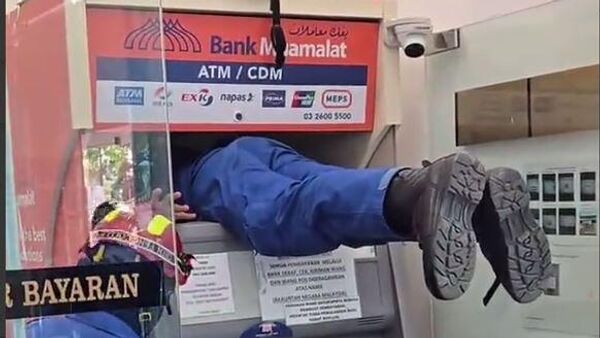 Bankomat u Maleziji - Sputnik Srbija