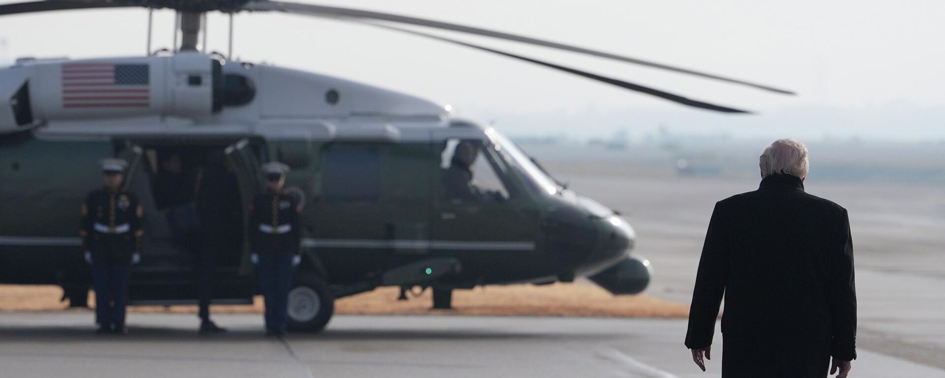 Доналд Трамп - Sputnik Србија, 1920, 21.02.2026