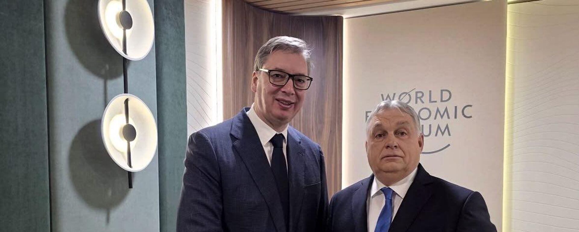 Aleksandar Vučić i Viktor Orban - Sputnik Srbija, 1920, 22.01.2026