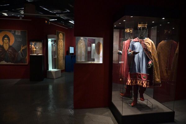 Изложба пружа посетиоцима прилику да из прве руке сагледају богато културно и политичко наслеђе Србије. - Sputnik Србија