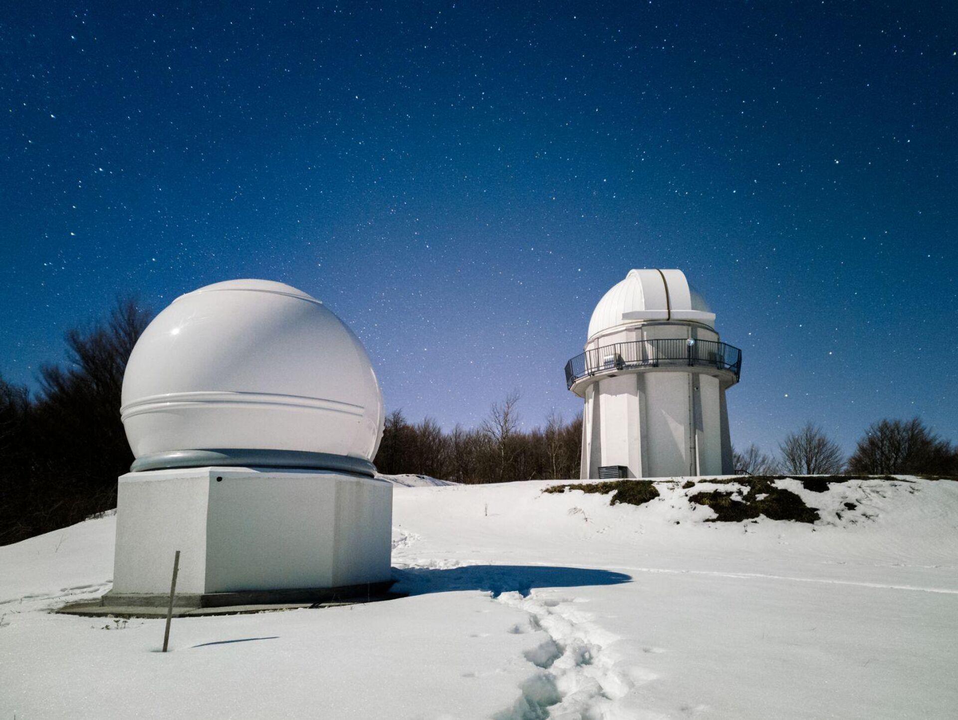Астрономска станица Видојевица из које је, помоћу телескопа Миланковић, уочена нова галаксија - Sputnik Србија, 1920, 24.01.2026