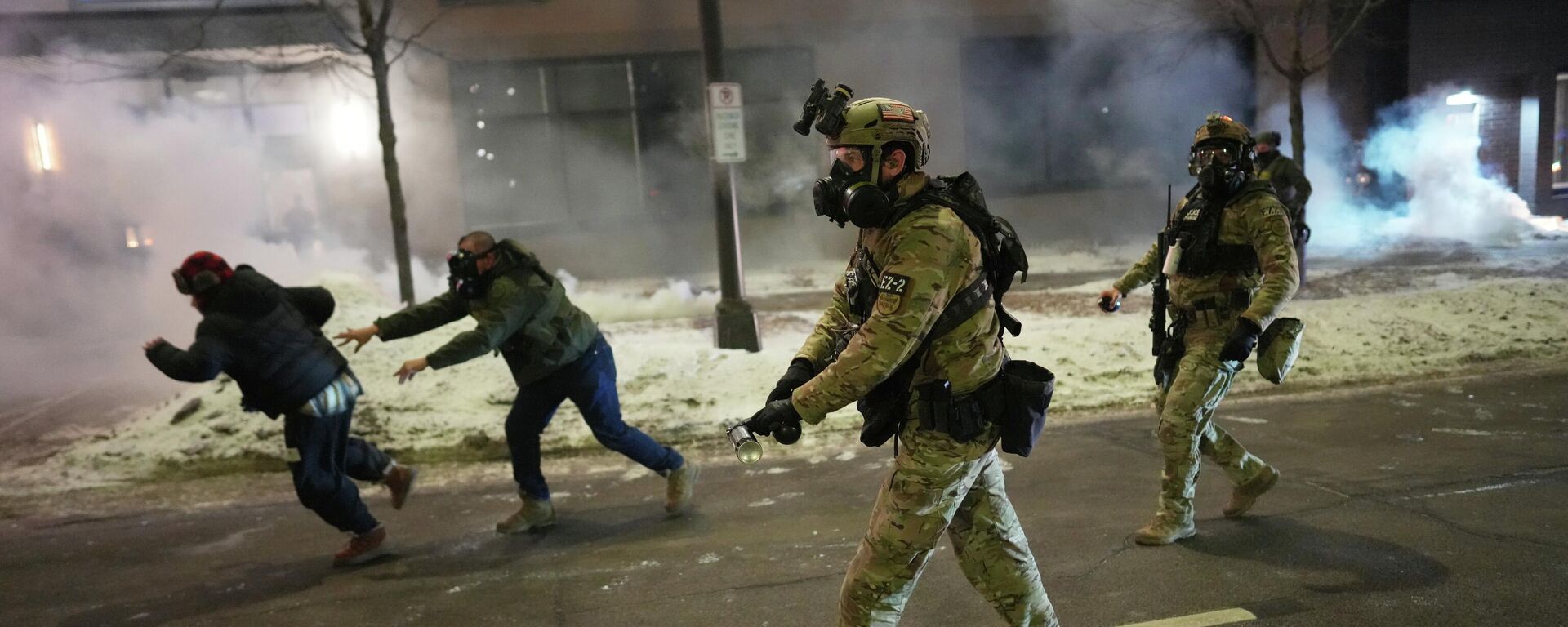 Федерални агенти у Минеаполису. - Sputnik Србија, 1920, 26.01.2026