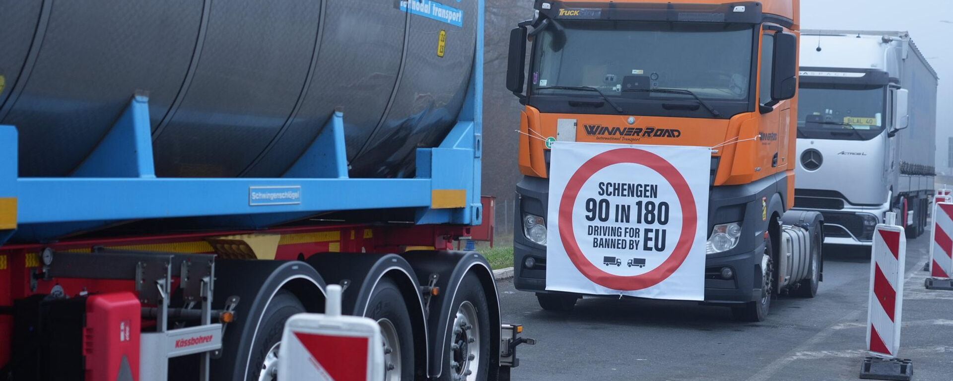 Блокада камионџија - Sputnik Србија, 1920, 16.02.2026