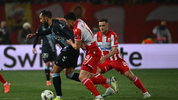 Дуел Иглесијаса и Вељковића  - Sputnik Србија