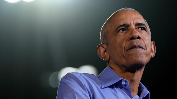 Бывший президент Барак Обама выступает с речью в Кларкстоне, штат Джорджия - Sputnik Србија