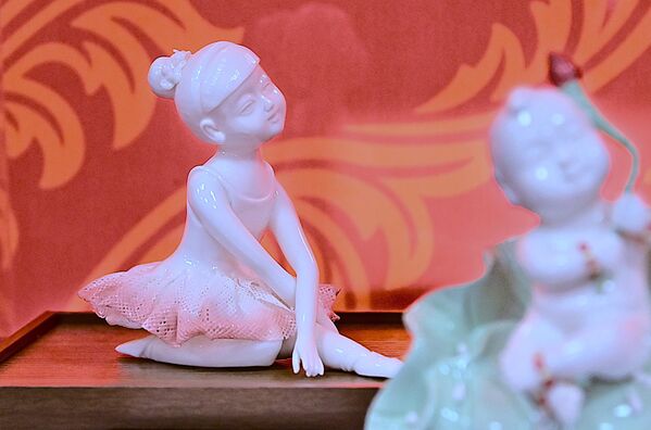 За порцелан из Дехуа кажу да по лепоти и грациозности подсећа на крила лептира  - Sputnik Србија