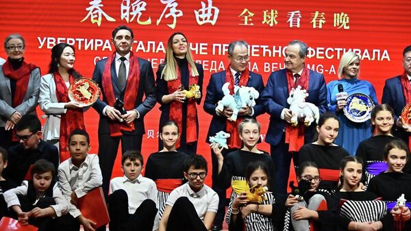 Uvertira u Gala veče Prolećnog festivala „Svet zajedno gleda Gala veče CMG-a“ - Sputnik Srbija