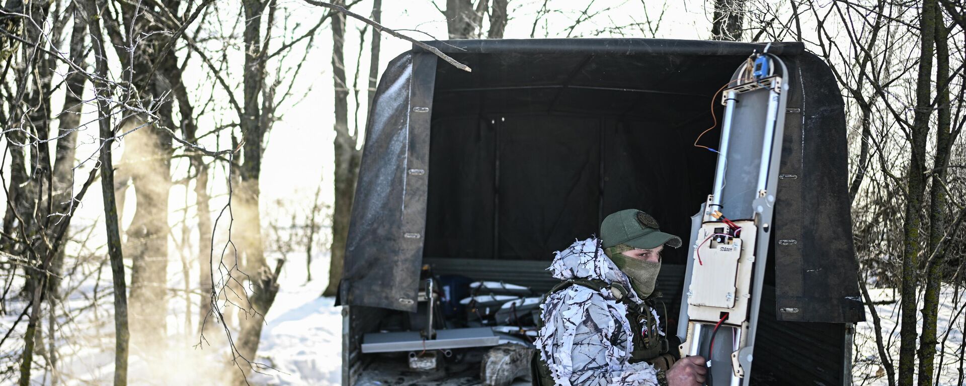 Боевая работа расчета БПЛА Молния батальона Каштана спецназа Ахмат в зоне СВО - Sputnik Србија, 1920, 07.02.2026