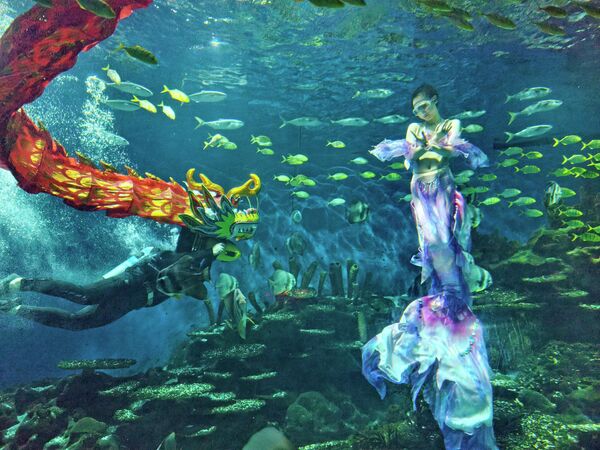 Према кинеској традицији и астрологији година Ватреног Коња долази у циклусу од сваких 60 година.  - Sputnik Србија