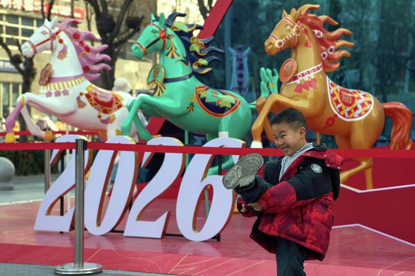 Поред Кине, празник се слави и у другим деловима Источне Азије, као што су Кореја, Вијетнам и Малезија. - Sputnik Србија