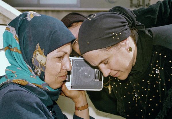 Иако се развија дигитално, класичан радио и даље користи око милијарду људи. - Sputnik Србија