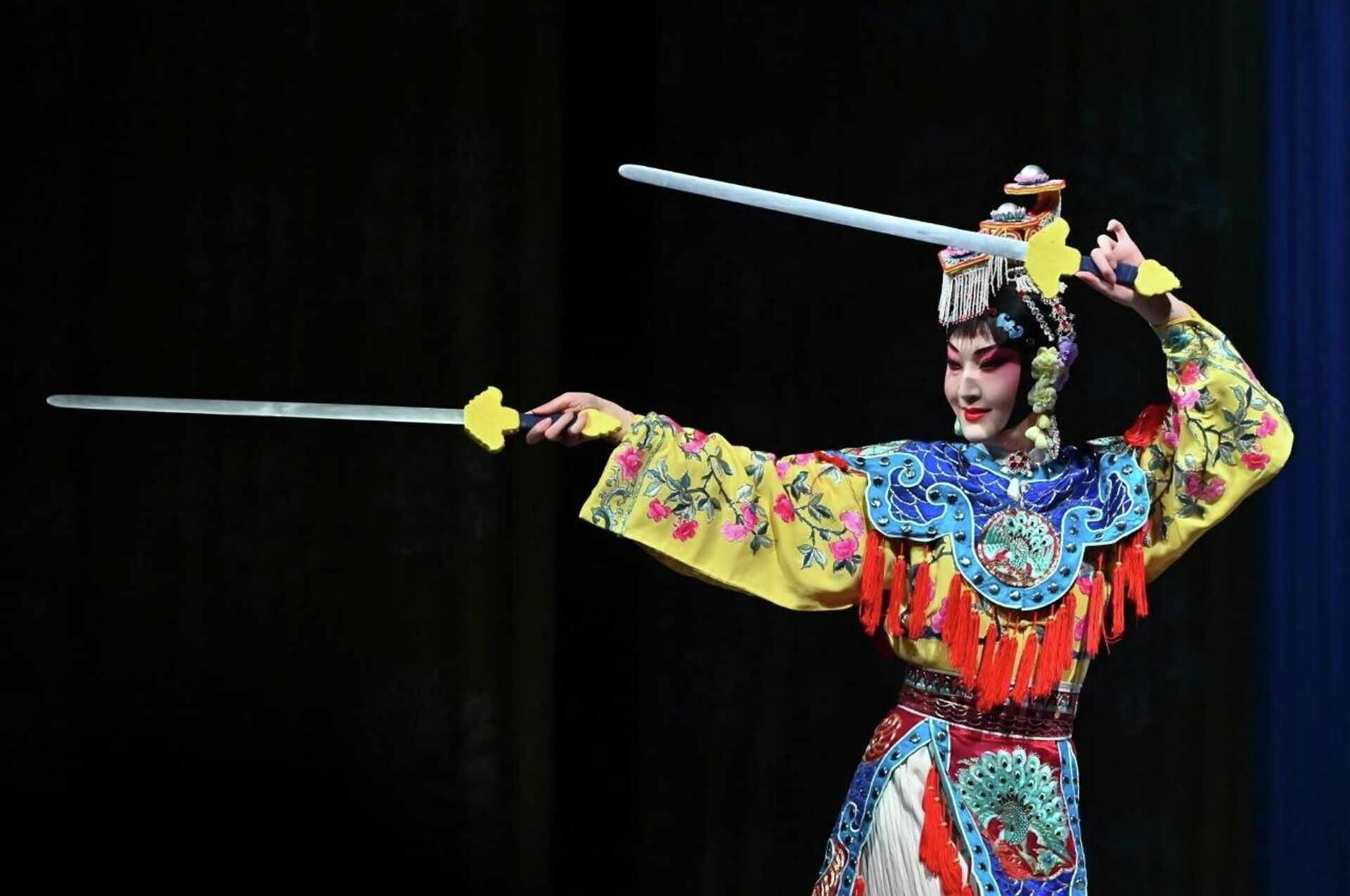 Kineska Nova godina obeležena uz melodije pekinške opere u Narodnom pozorištu  - Sputnik Srbija, 1920, 11.02.2026