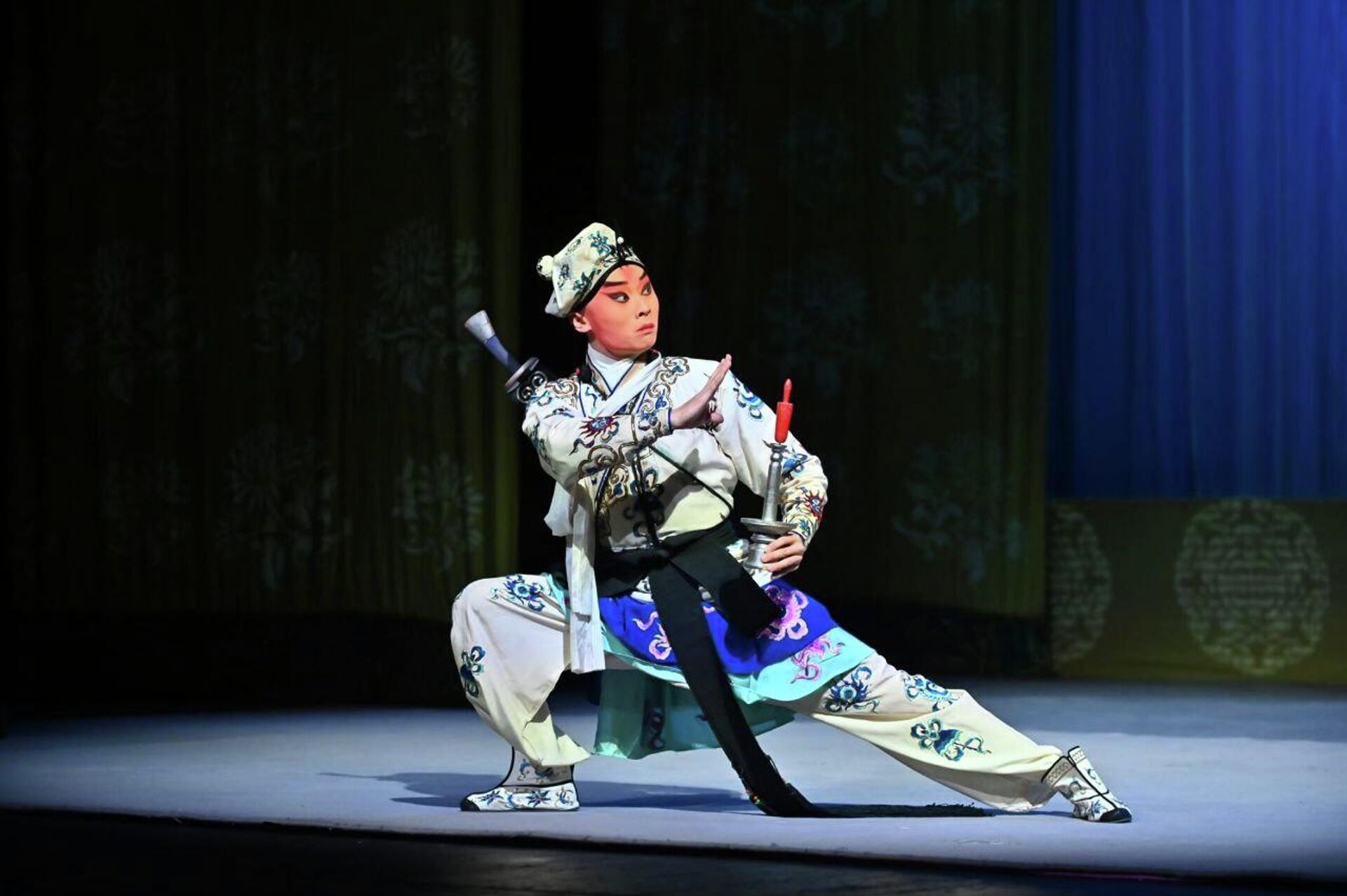 Kineska Nova godina obeležena uz melodije pekinške opere u Narodnom - Sputnik Srbija, 1920, 11.02.2026