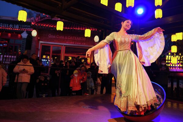 Година 2026. по кинеском зодијаку биће у знаку Коња, симбола снаге, енергије и напретка. - Sputnik Србија