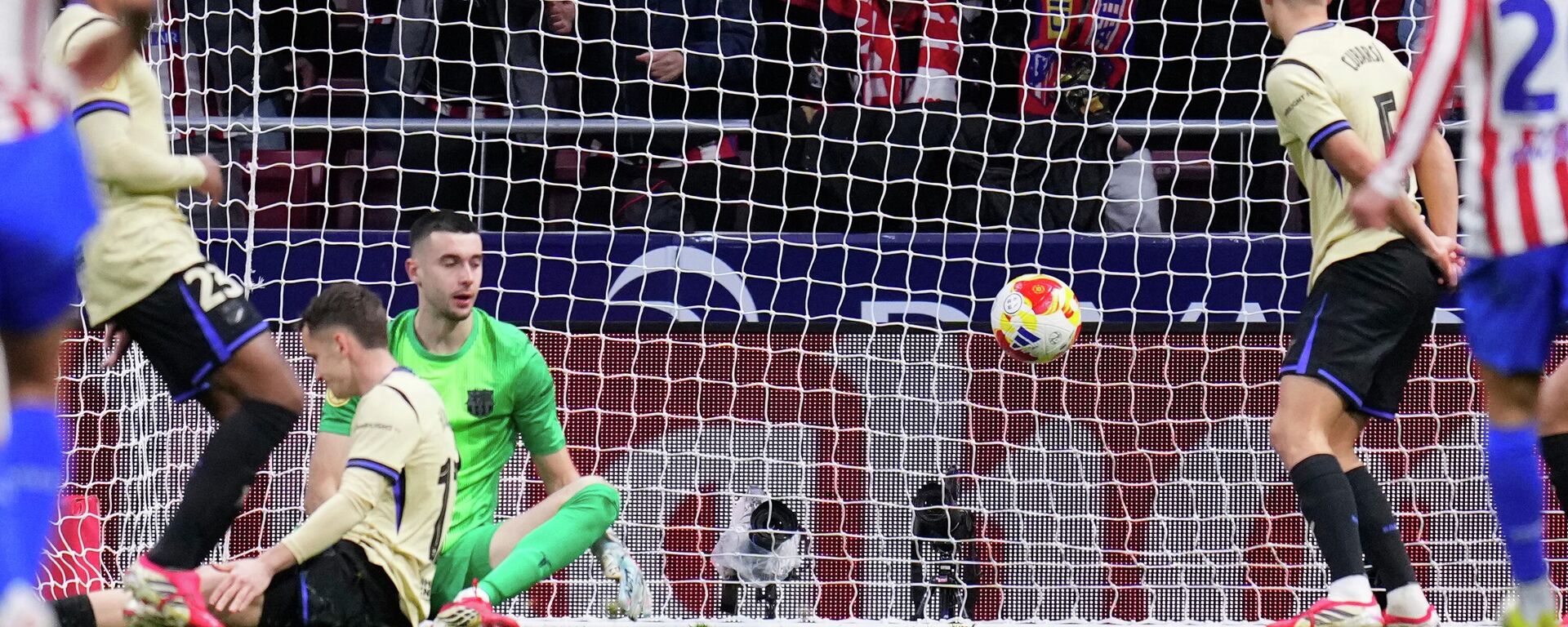 Барселона - Sputnik Србија, 1920, 13.02.2026