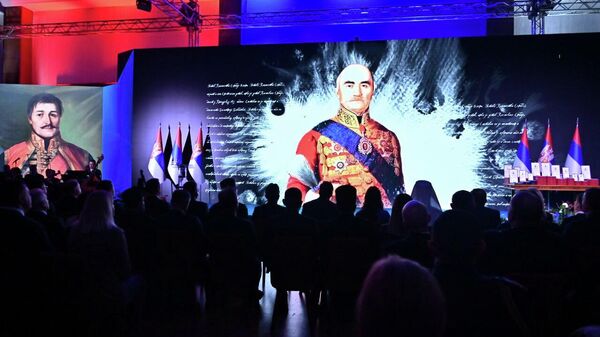 Вучић: Сретење спаја три традиције српског народа - веру, витештво и уставотворност