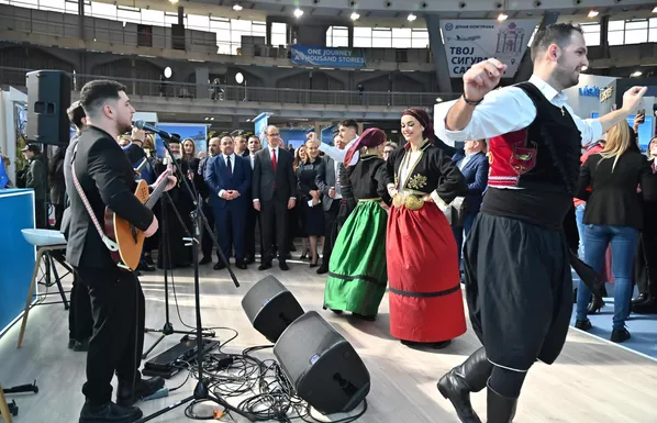 Zemlja partner ovogodišnjeg 47. Međunarodnog sajma turizma u Beogradu je Kipar čiji je štand tokom otvaranja  posetio i premijer  Srbije, prof. dr Đuro Macut  - Sputnik Srbija