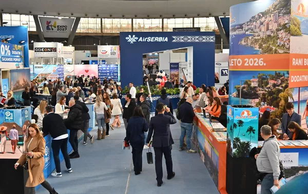 Na Sajmu turizma očekuje se više od 40.000 posetilaca, uz rekordan broj poslovnih susreta, popuste do 60 odsto i snažnu promociju domaćeg turizma, Ekspa i Kosova i Metohije. - Sputnik Srbija