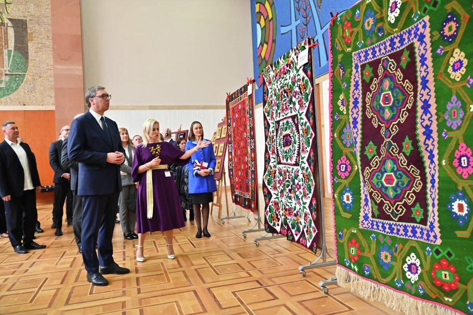 Изложбена поставка елемената уписаних у Национални регистар нематеријалног културног добра „Нити државности“ - Sputnik Србија, 1920, 24.02.2026