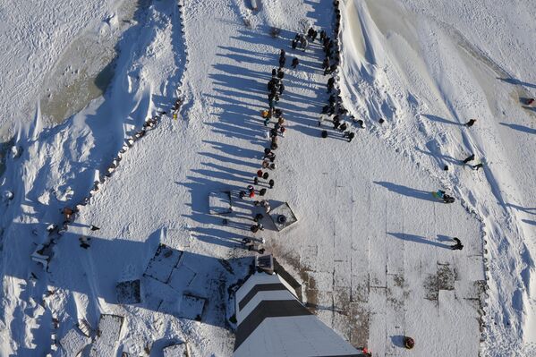 Многи су истакли да се овако потпуно залеђивање није догодило више од деценије. - Sputnik Србија