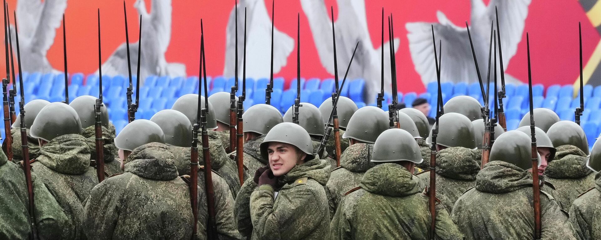 Руска војска на Паради победе у Санкт Петербургу - Sputnik Србија, 1920, 24.02.2026