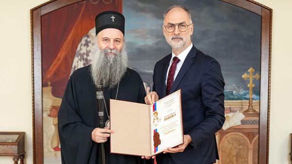 Патријарх Порфирије и Иван Стоилковић - Sputnik Србија