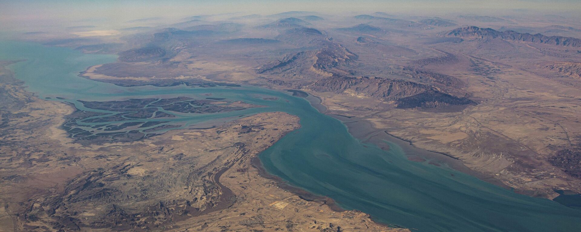 Снимак Ормуског мореуза из ваздуха - Sputnik Србија, 1920, 23.03.2026