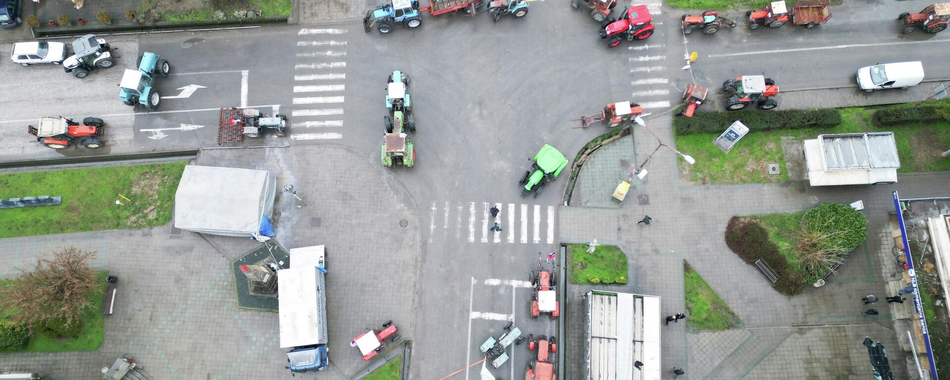 Блокада млекара у Богатићу - Sputnik Србија, 1920, 03.03.2026