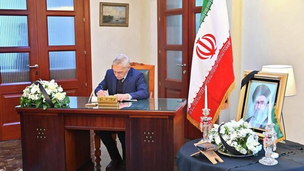 Отворена књига жалости у иранској амбасади у Београду, уписао се руски амбасадор /фото/