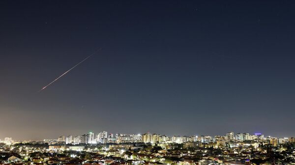 Ракета, выпущенная из Ирана и перехваченная в Ашкелоне, Израиль - Sputnik Србија