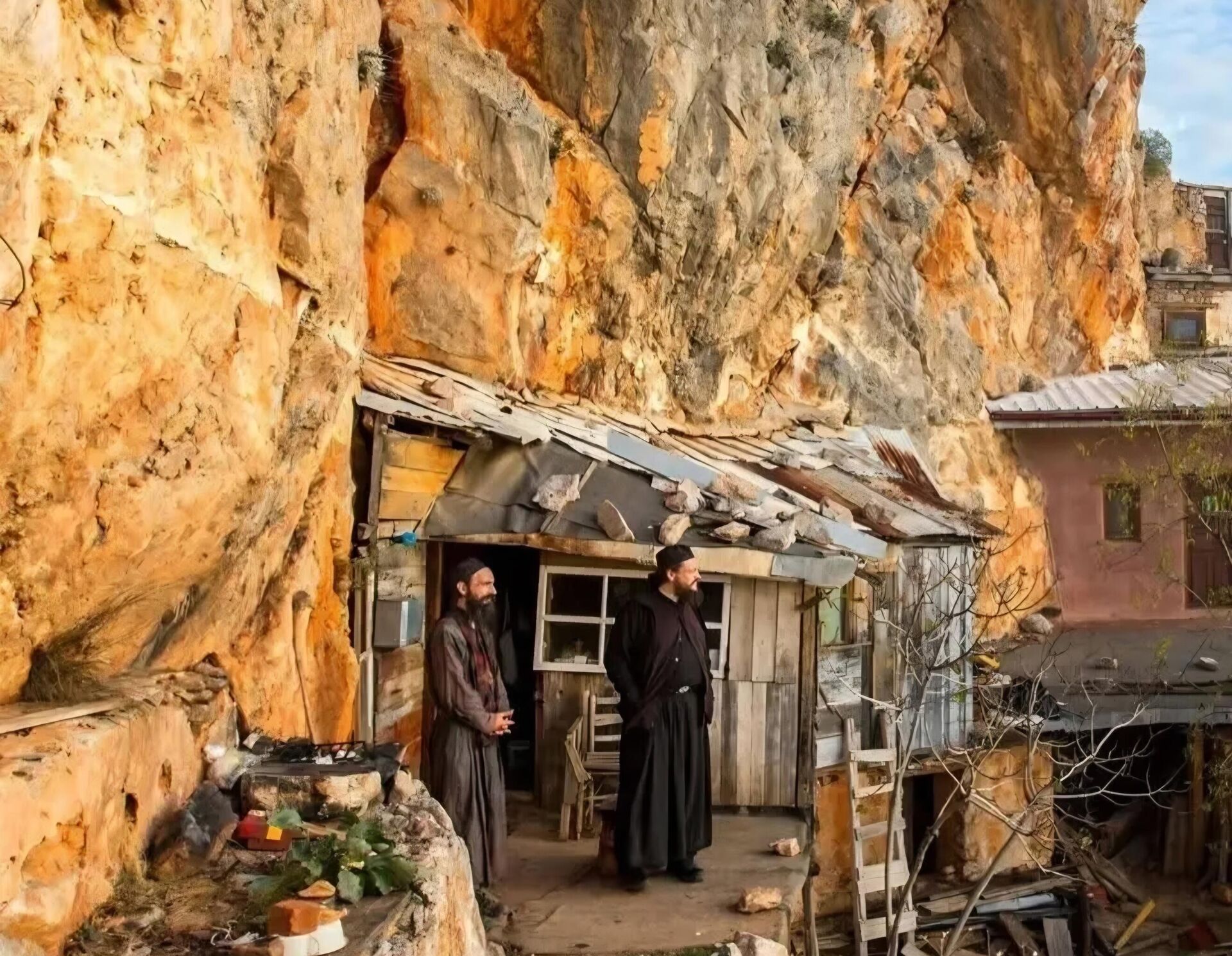 Uspomena sa Karulje, otac Makarije u prvim godinama boravka u pustinji Svete Gore - Sputnik Srbija, 1920, 08.03.2026