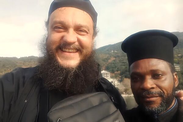 Uganda, zahvaljujući Ruskoj pravoslavnoj crkvi sada ima više od dvadeset pravoslavnih sveštenika - Sputnik Srbija