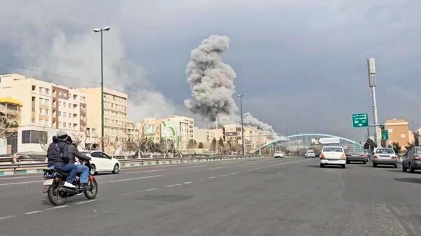 Техеран стабилан упркос нападима: Нема несташице горива