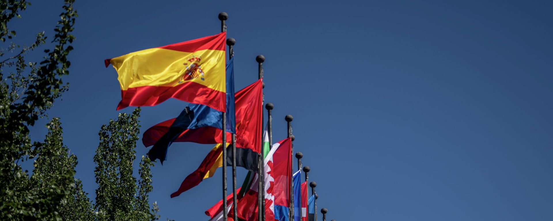 Заставе земаља-чланица НАТО-а у Мадриду - Sputnik Србија, 1920, 22.03.2026